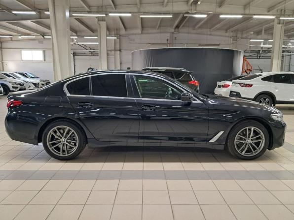 BMW 5 серии VII (G30/G31/G38) Рестайлинг с пробегом 2021 года, цена 5 300 000 рублей, 54987 км, седан, Автокод Объявления