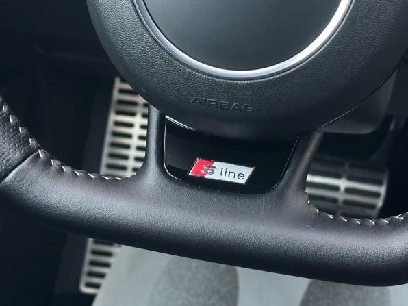 Audi Q3 I (8U) Рестайлинг с пробегом 2017 года, цена 2 570 000 рублей, 146115 км, внедорожник, Автокод Объявления