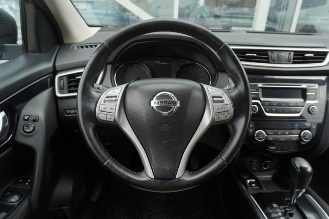 Nissan Qashqai II с пробегом 2017 года, цена 1 329 000 рублей, 127000 км, внедорожник, Автокод Объявления