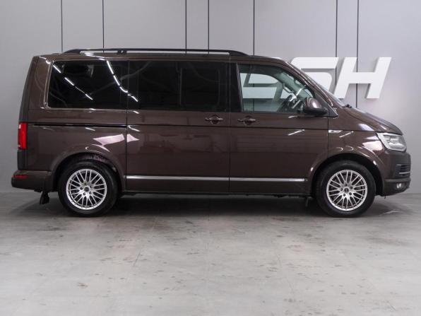 Volkswagen Multivan T6 с пробегом 2015 года, цена 2 859 000 рублей, 216401 км, минивэн, Автокод Объявления