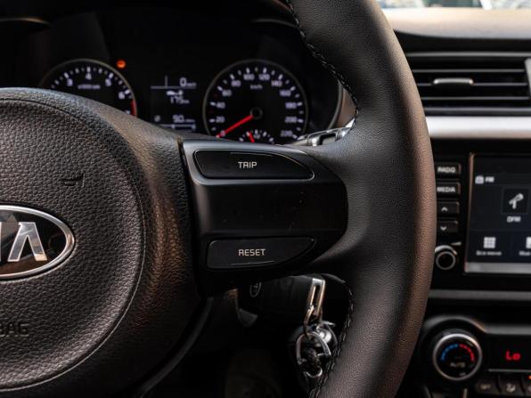 Kia Rio IV с пробегом 2019 года, цена 1 285 000 рублей, 111832 км, седан, Автокод Объявления