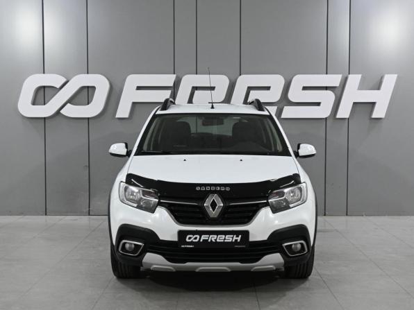 Renault Sandero II Рестайлинг с пробегом 2019 года, цена 1 215 000 рублей, 58272 км, хэтчбек, Автокод Объявления
