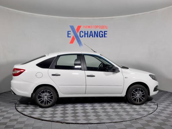 Lada (ВАЗ) Granta I Рестайлинг с пробегом 2019 года, цена 629 000 рублей, 63783 км, хэтчбек, Автокод Объявления