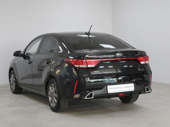 Kia Rio IV Рестайлинг с пробегом 2021 года, цена 1 859 900 рублей, 83548 км, седан, Автокод Объявления