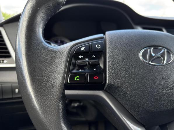 Hyundai Tucson III с пробегом 2015 года, цена 1 841 000 рублей, 181000 км, внедорожник, Автокод Объявления
