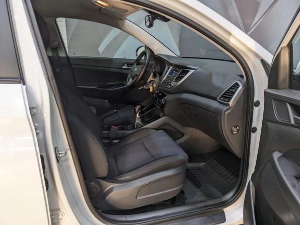 Hyundai Tucson III с пробегом 2016 года, цена 1 749 000 рублей, 179000 км, внедорожник, Автокод Объявления