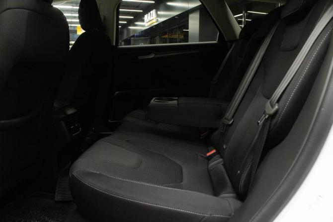 Ford Mondeo V Рестайлинг с пробегом 2019 года, цена 1 979 000 рублей, 131574 км, универсал, Автокод Объявления