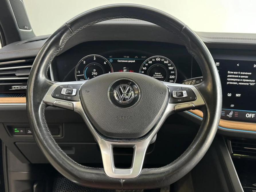 Volkswagen Touareg III Барнаул  - изображение 11
