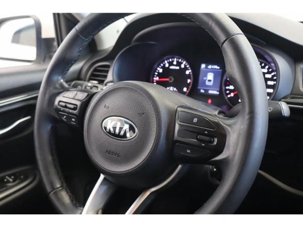 Kia Rio IV с пробегом 2017 года, цена 1 335 000 рублей, 83560 км, седан, Автокод Объявления