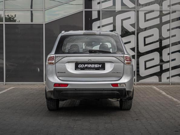 Mitsubishi Outlander III с пробегом 2012 года, цена 1 280 000 рублей, 210422 км, внедорожник, Автокод Объявления