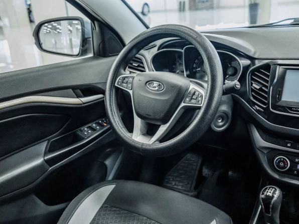 Lada (ВАЗ) Vesta I с пробегом 2018 года, цена 896 000 рублей, 100240 км, седан, Автокод Объявления