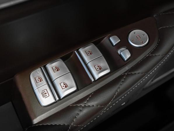 BMW 7 серии VI (G11/G12) Рестайлинг с пробегом 2019 года, цена 6 299 000 рублей, 92946 км, седан, Автокод Объявления