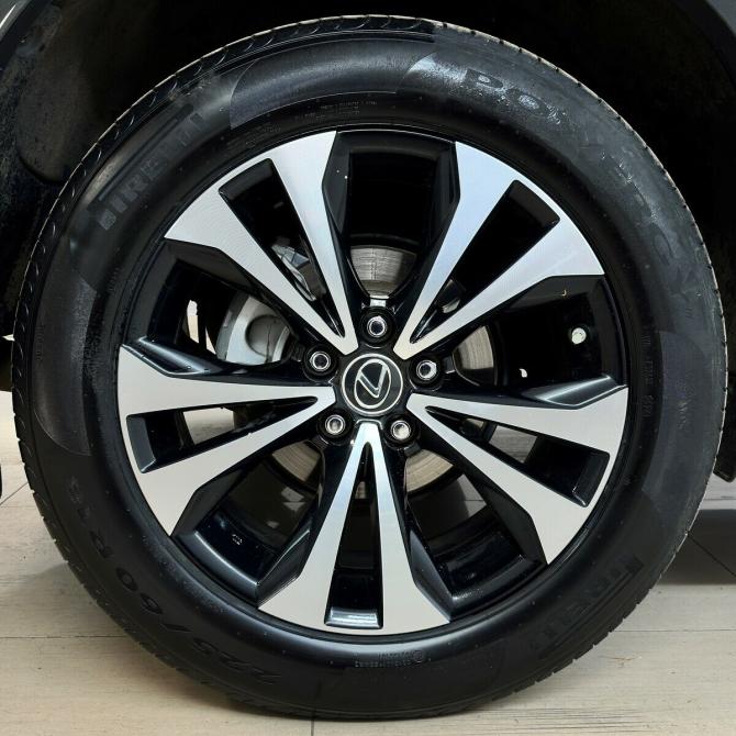Lexus NX I Рестайлинг Москва  - изображение 17