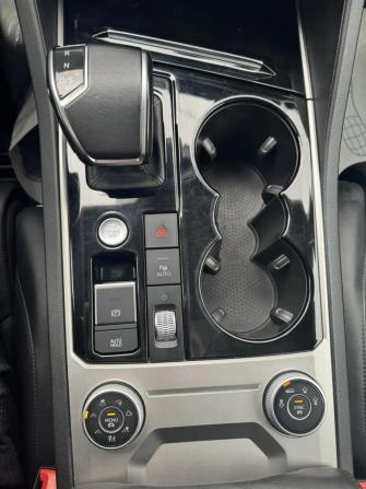 Volkswagen Touareg III с пробегом 2021 года, цена 6 690 000 рублей, 122000 км, внедорожник, Автокод Объявления