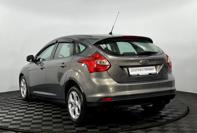 Ford Focus III Рестайлинг с пробегом 2014 года, цена 980 000 рублей, 137350 км, хэтчбек, Автокод Объявления