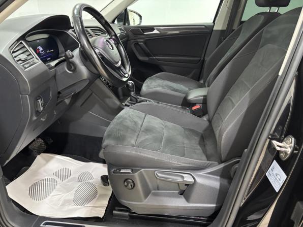 Volkswagen Tiguan II с пробегом 2018 года, цена 2 450 000 рублей, 187335 км, внедорожник, Автокод Объявления