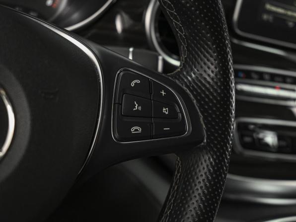 Mercedes-Benz V-Класс III (W447) с пробегом 2018 года, цена 4 369 000 рублей, 177585 км, минивэн, Автокод Объявления