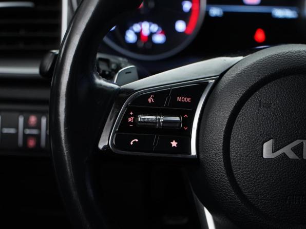 Kia Ceed III Рестайлинг с пробегом 2022 года, цена 1 850 000 рублей, 79678 км, универсал, Автокод Объявления