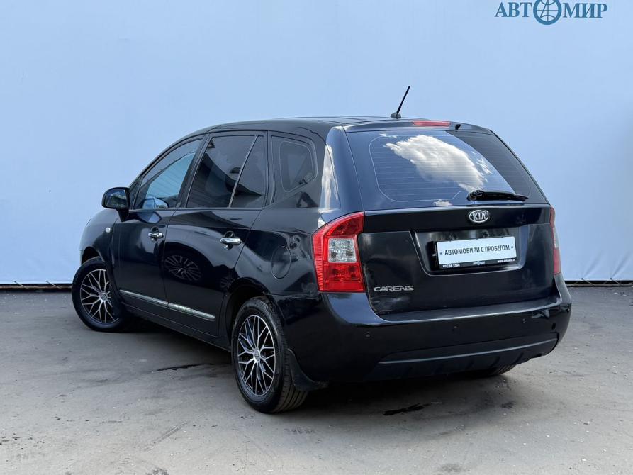 Kia Carens II (UN) Москва  - изображение 7