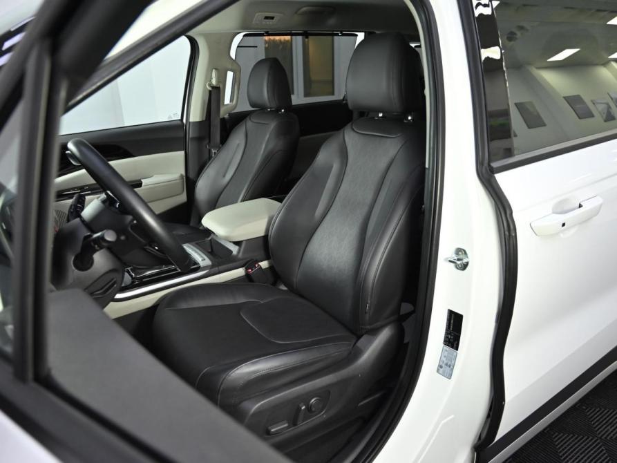 Kia Carnival IV Москва  - изображение 6