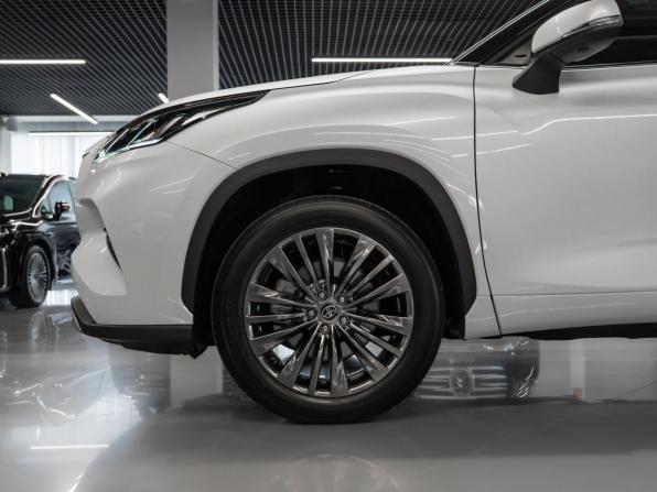 Toyota Highlander IV (XU70) с пробегом 2026 года, цена 5 350 000 рублей, 21 км, внедорожник, Автокод Объявления