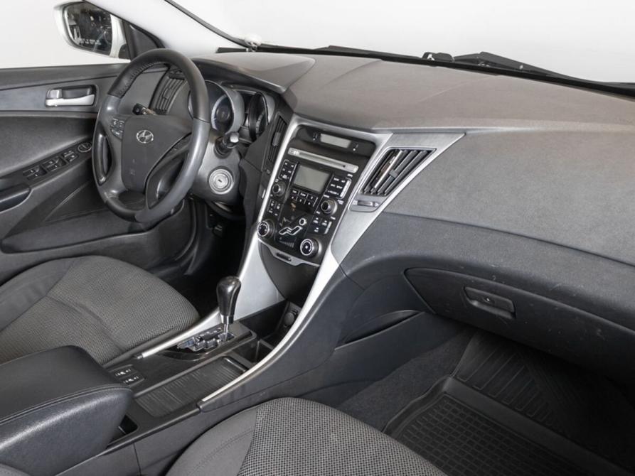 Hyundai Sonata VI (YF) Казань  - изображение 7