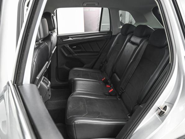 Volkswagen Tiguan II с пробегом 2017 года, цена 1 948 000 рублей, 195139 км, внедорожник, Автокод Объявления