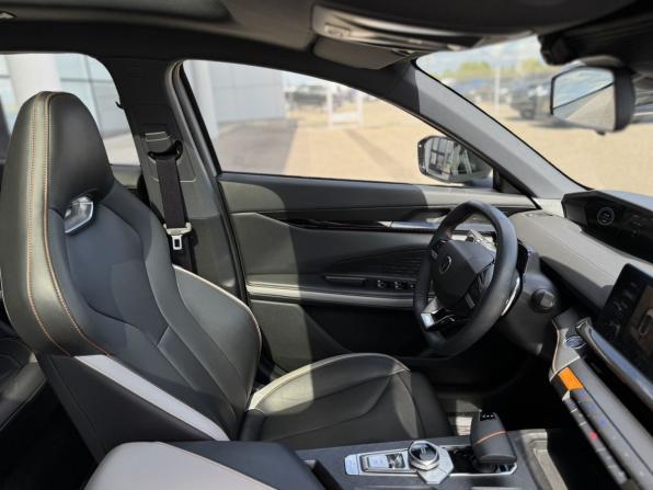 Changan UNI-V I с пробегом 2024 года, цена 2 590 000 рублей, 14500 км, лифтбек, Автокод Объявления