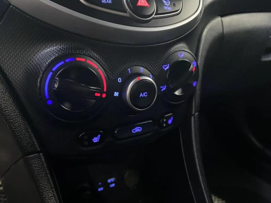 Hyundai Solaris I Рестайлинг Набережные Челны  - изображение 13