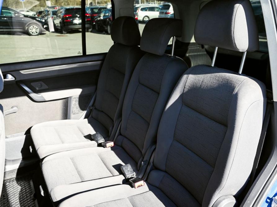 Volkswagen Touran I Рестайлинг Екатеринбург  - изображение 16