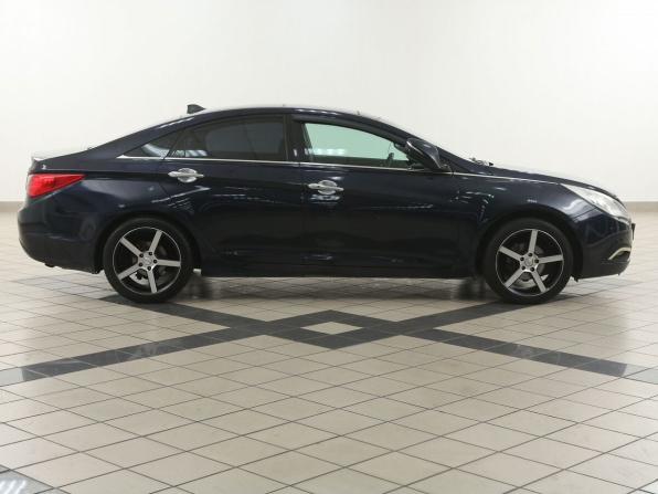 Hyundai Sonata VI (YF) с пробегом 2011 года, цена 894 000 рублей, 283500 км, седан, Автокод Объявления