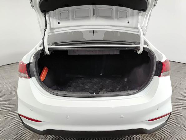 Hyundai Solaris II с пробегом 2018 года, цена 1 250 000 рублей, 136913 км, седан, Автокод Объявления