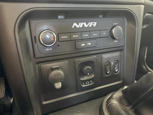 Chevrolet Niva I Рестайлинг с пробегом 2019 года, цена 848 000 рублей, 103351 км, внедорожник, Автокод Объявления