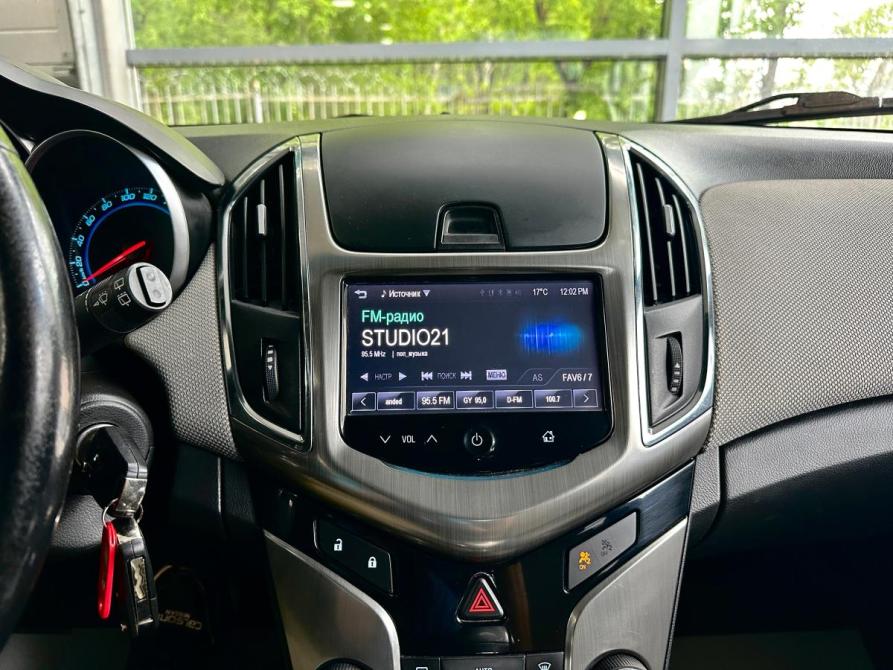 Chevrolet Cruze I Рестайлинг Санкт-Петербург  - изображение 18