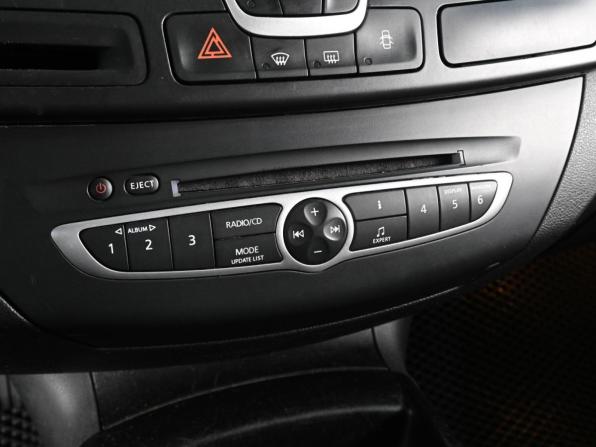 Renault Laguna III с пробегом 2008 года, цена 749 000 рублей, 176994 км, лифтбек, Автокод Объявления