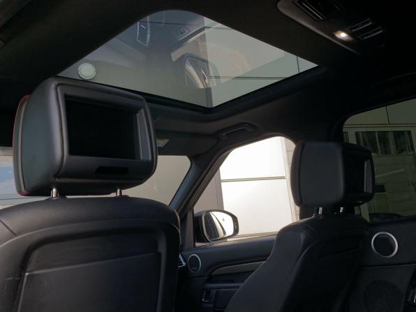 Land Rover Discovery V с пробегом 2019 года, цена 3 999 000 рублей, 160674 км, внедорожник, Автокод Объявления