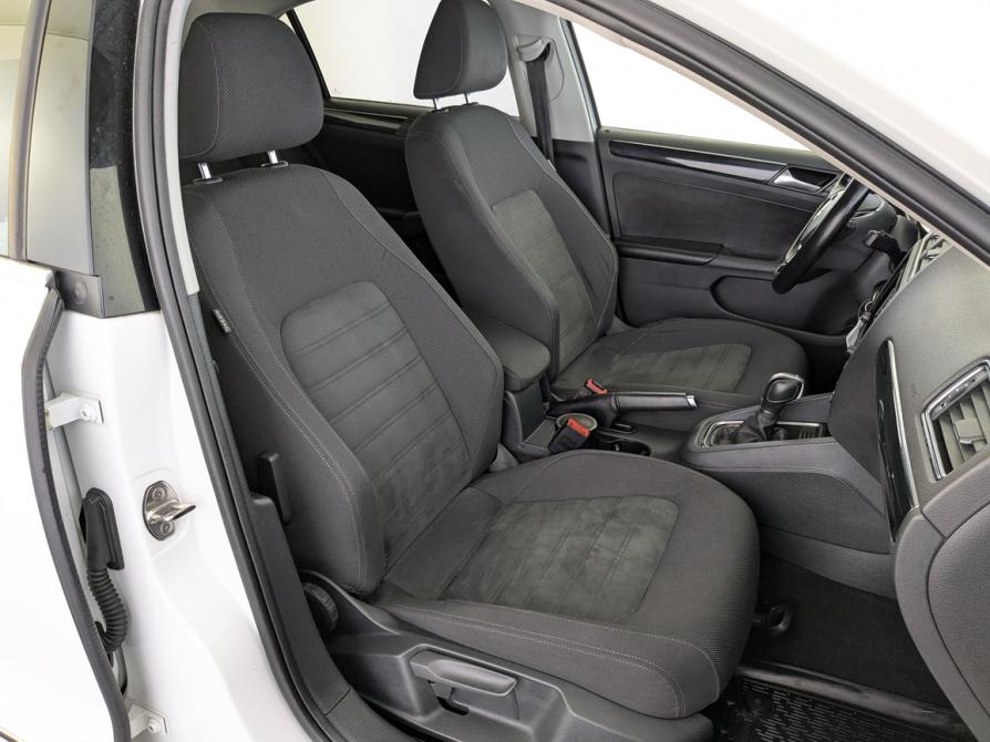 Volkswagen Jetta VI Рестайлинг Москва  - изображение 23