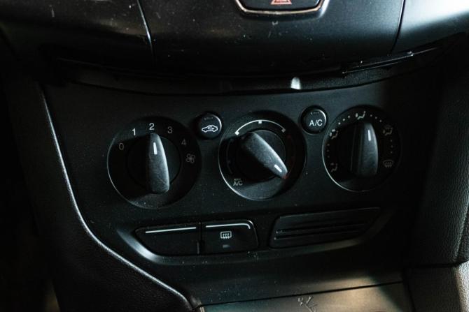 Ford Focus III с пробегом 2013 года, цена 890 000 рублей, 165303 км, хэтчбек, Автокод Объявления