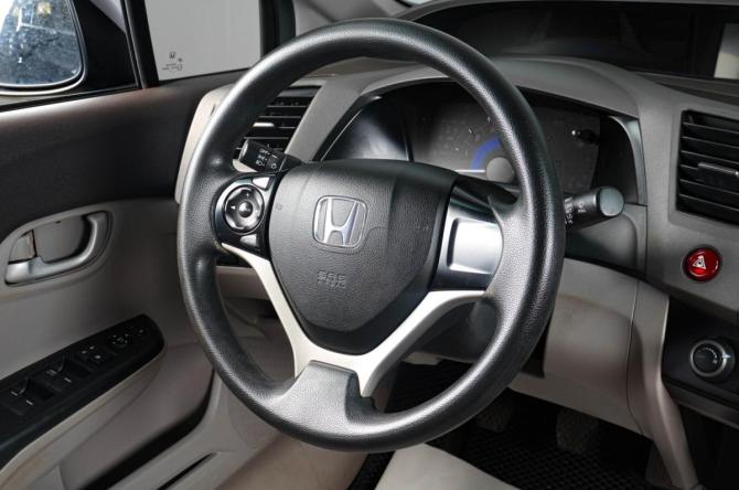 Honda Civic IX с пробегом 2012 года, цена 1 219 000 рублей, 199670 км, седан, Автокод Объявления