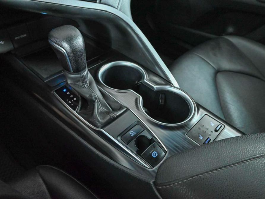 Toyota Camry VIII (XV70) Рестайлинг Екатеринбург  - изображение 17