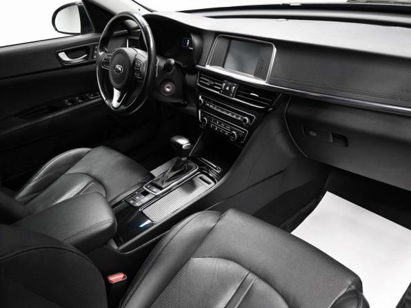 Kia Optima IV с пробегом 2017 года, цена 1 775 000 рублей, 186182 км, седан, Автокод Объявления