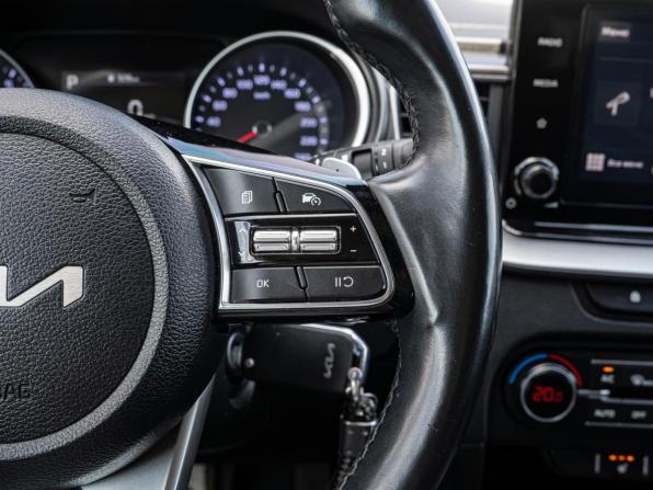 Kia Ceed III Рестайлинг с пробегом 2022 года, цена 1 899 000 рублей, 78149 км, универсал, Автокод Объявления