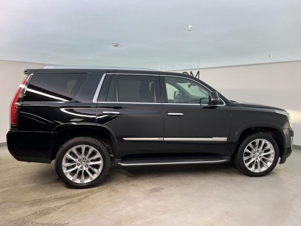 Cadillac Escalade IV с пробегом 2020 года, цена 5 895 000 рублей, 107982 км, внедорожник, Автокод Объявления