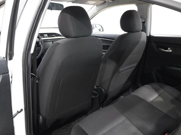 Kia Rio IV Рестайлинг с пробегом 2021 года, цена 1 199 500 рублей, 80437 км, седан, Автокод Объявления