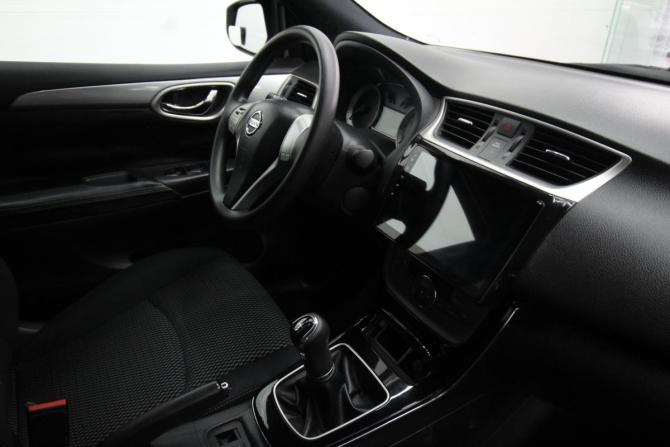 Nissan Sentra VII (B17) с пробегом 2016 года, цена 1 050 000 рублей, 66266 км, седан, Автокод Объявления