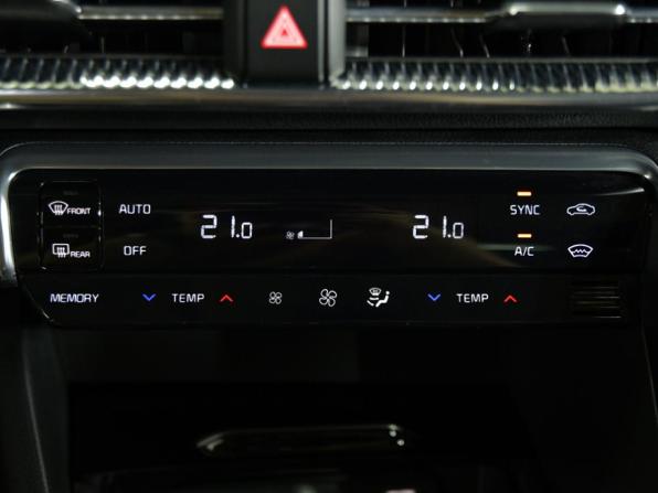 Kia K5 III с пробегом 2021 года, цена 2 460 000 рублей, 30628 км, седан, Автокод Объявления