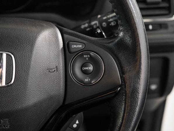 Honda Vezel I с пробегом 2013 года, цена 1 450 500 рублей, 146487 км, внедорожник, Автокод Объявления
