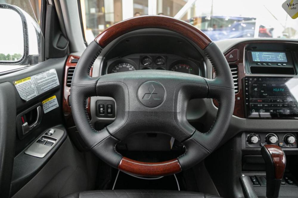 Mitsubishi Pajero III Рестайлинг Иркутск  - изображение 14
