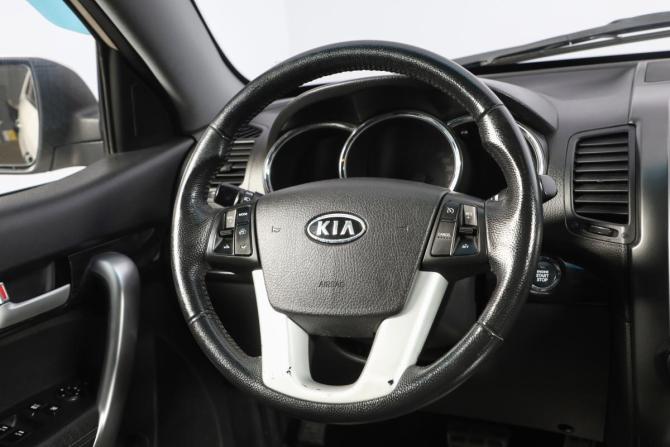 Kia Sorento II с пробегом 2009 года, цена 1 399 000 рублей, 230000 км, внедорожник, Автокод Объявления