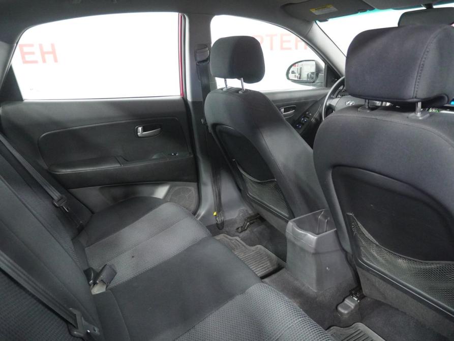 Hyundai Elantra IV (HD) Вологда  - изображение 11